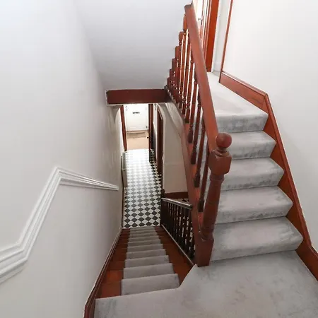 7 Lonsdale Terrace