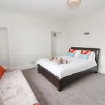 Feriehus 7 Lonsdale Terrace