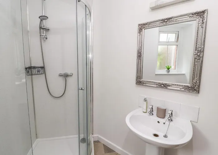 7 Lonsdale Terrace Holiday home *