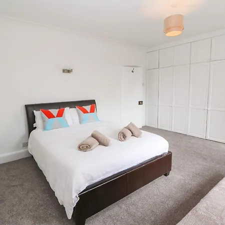 7 Lonsdale Terrace Hébergement de vacances